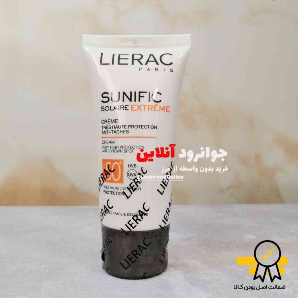 کرم ضد آفتاب لیراک lierak سری Sunific مدل Solaire Extreme حجم 50 میلی لیتر