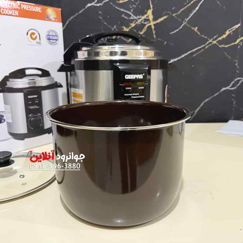 زودپز آرام پز جی پاس 6 لیتر 2200 وات Geepas Y.V8996